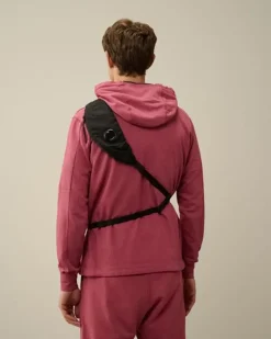 CP Company Sling Bag Zwart 16CMAC114A Online