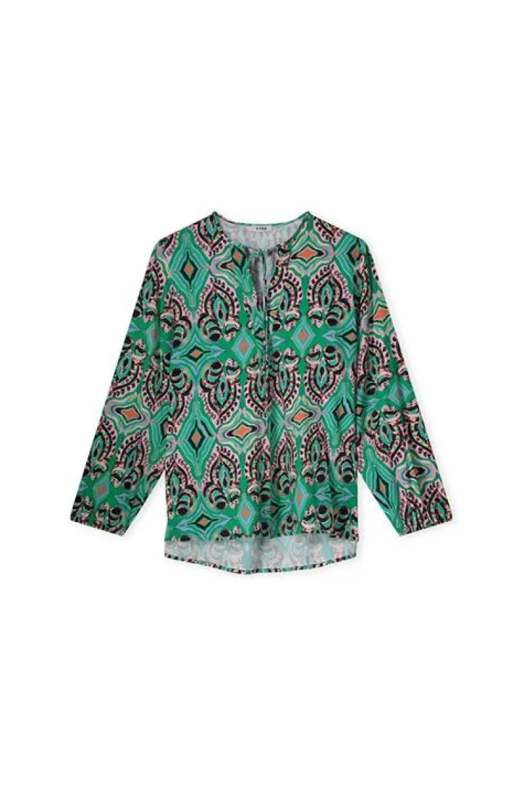 KYRA Blouse Fiona Ikat Print New