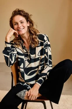 KYRA Blouse Isa-w24 Best