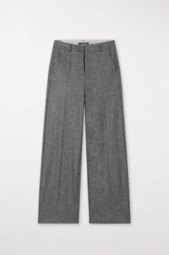 Luisa Cerano Broek 608722/3309-0144 Online