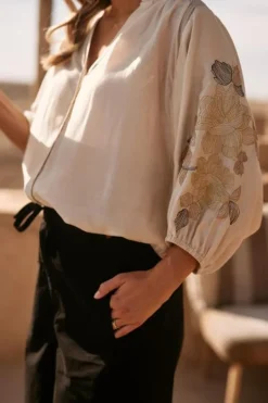 NUKUS Blouse NKS02097 Off-white New